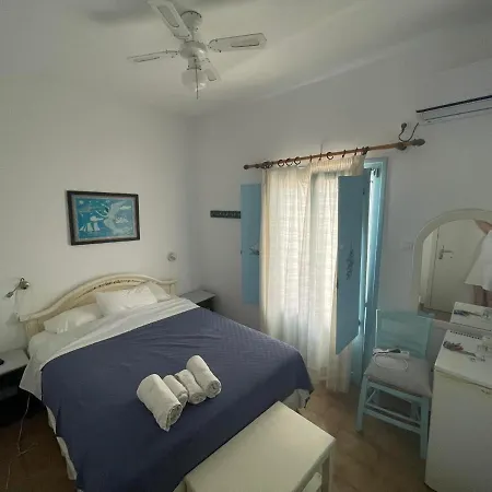 Yannis Maria Rooms Apartment Antiparos